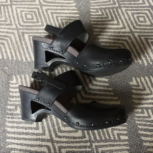 Dansko Thea Leather Clog Sandal